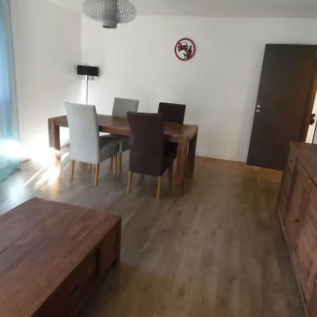 4 Personnes * Biguglia (Corsica)